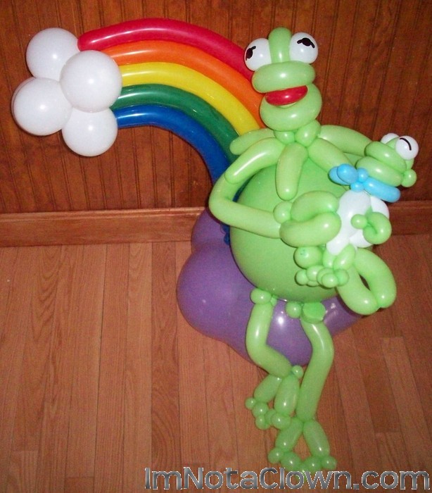 Balloon Kermit - He Really Sings, check out this model on the Video Page of imnotaclown.com